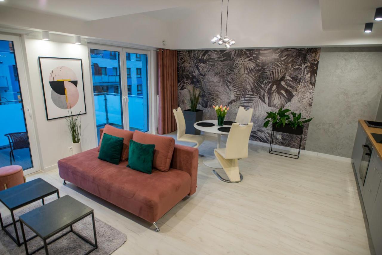 Nowoczesny Apartament Na Warmii I Mazurach Z Garazem Biskupiec  Bagian luar foto