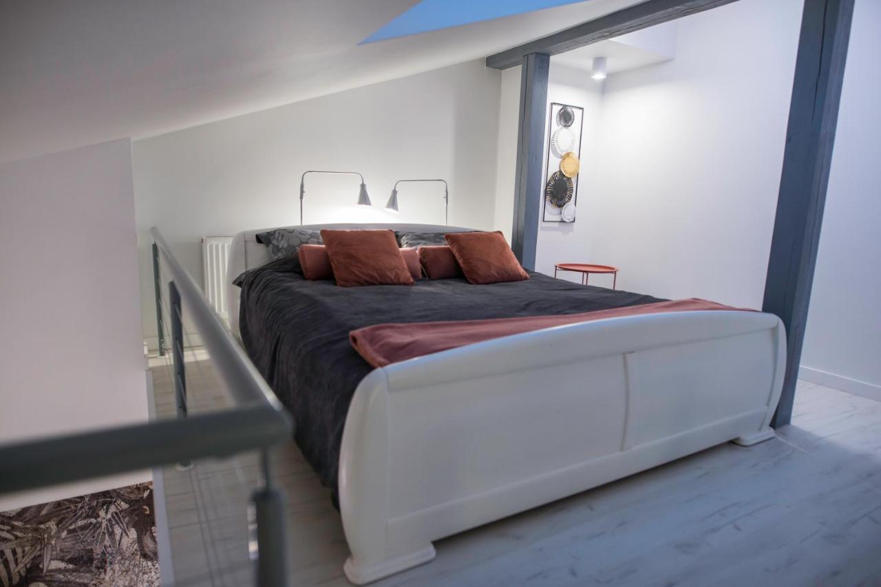 Nowoczesny Apartament Na Warmii I Mazurach Z Garazem Biskupiec  Bagian luar foto