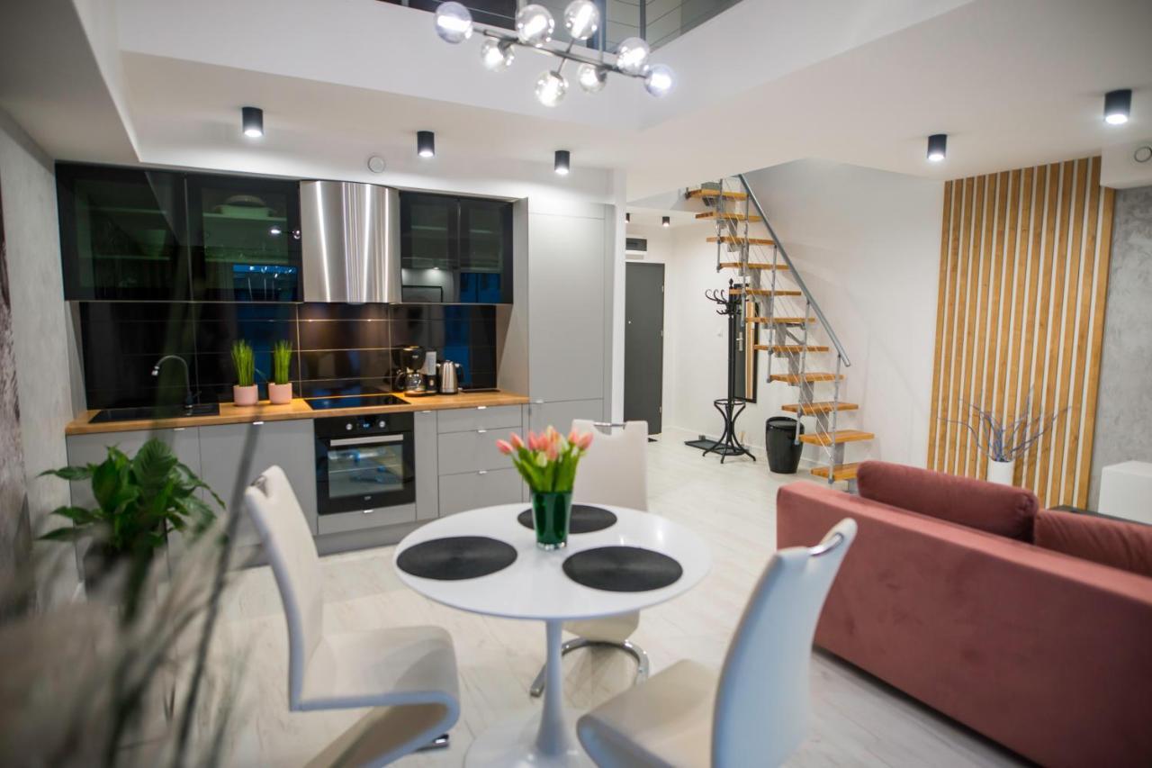 Nowoczesny Apartament Na Warmii I Mazurach Z Garazem Biskupiec  Bagian luar foto